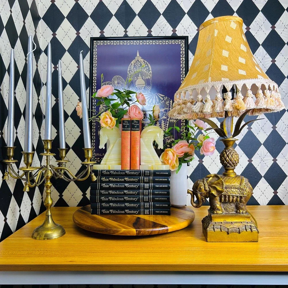 N/A opulent vintage